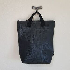 Ampersand as Apostrophe Black Python Backpack Tote